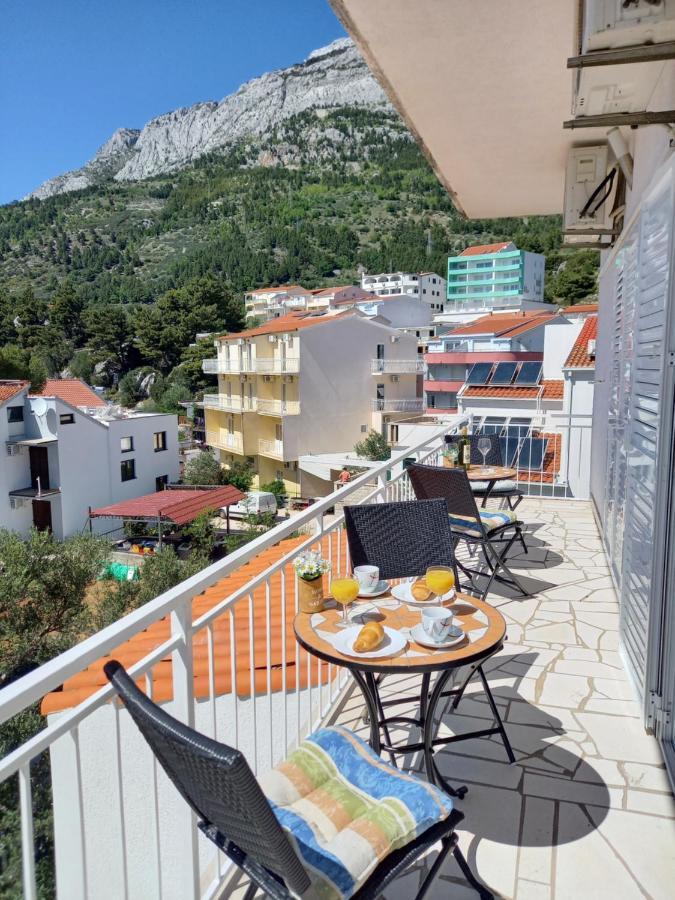 Apartmani Omrcen Baška Voda المظهر الخارجي الصورة